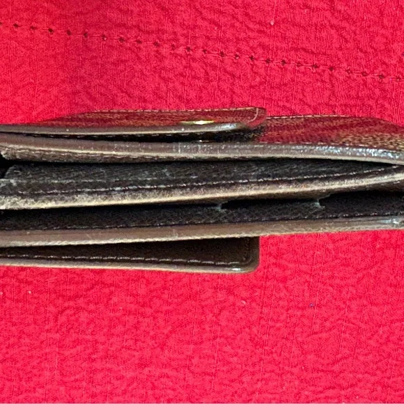 Louis Vuitton Brown Checkered Wallet - Picture 3 of 9
